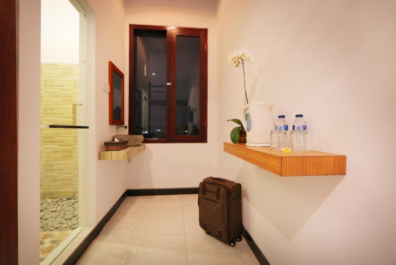 Valomia Guest House Denpasar  Exterior photo
